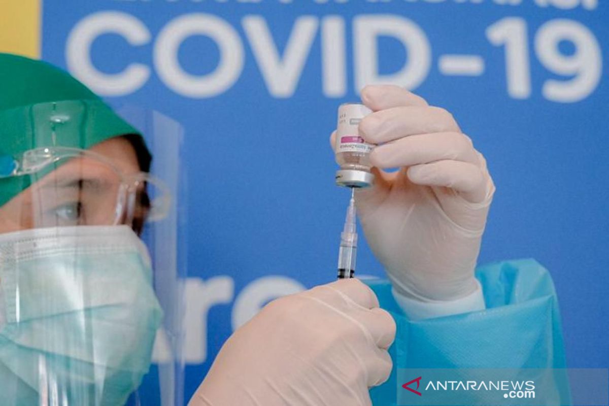 Vaksinasi penumpang pesawat di Bandara AP II tembus 40.000 orang
