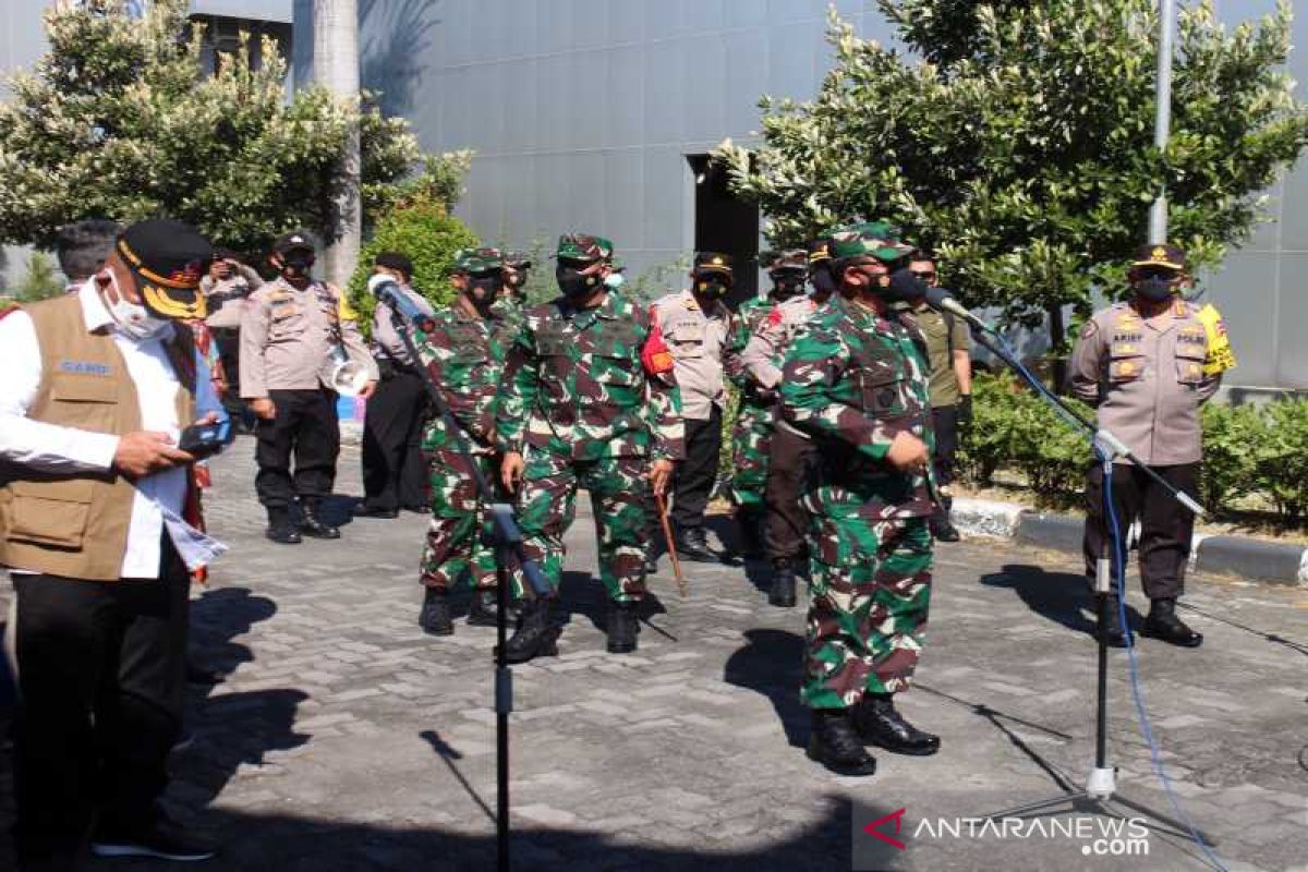 Panglima TNI tinjau tempat isolasi terpusat di Asrama Haji Donohudan