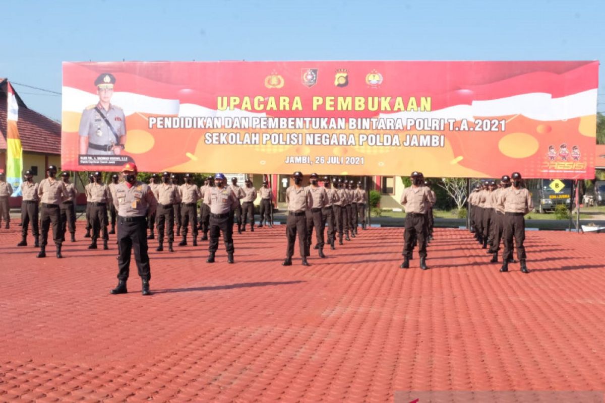 Seratus putra Papua ikut pendidikan bintara di SPN Jambi