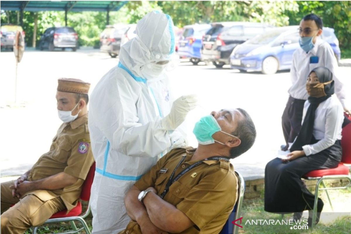 Hasil tes antigen di Diskominfo Gorontalo temukan tujuh orang positif