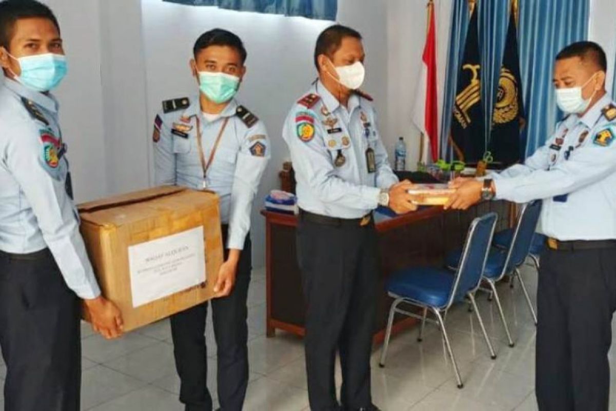 Rutan Sinjai terima donasi Alquran dari Gramedia Makassar