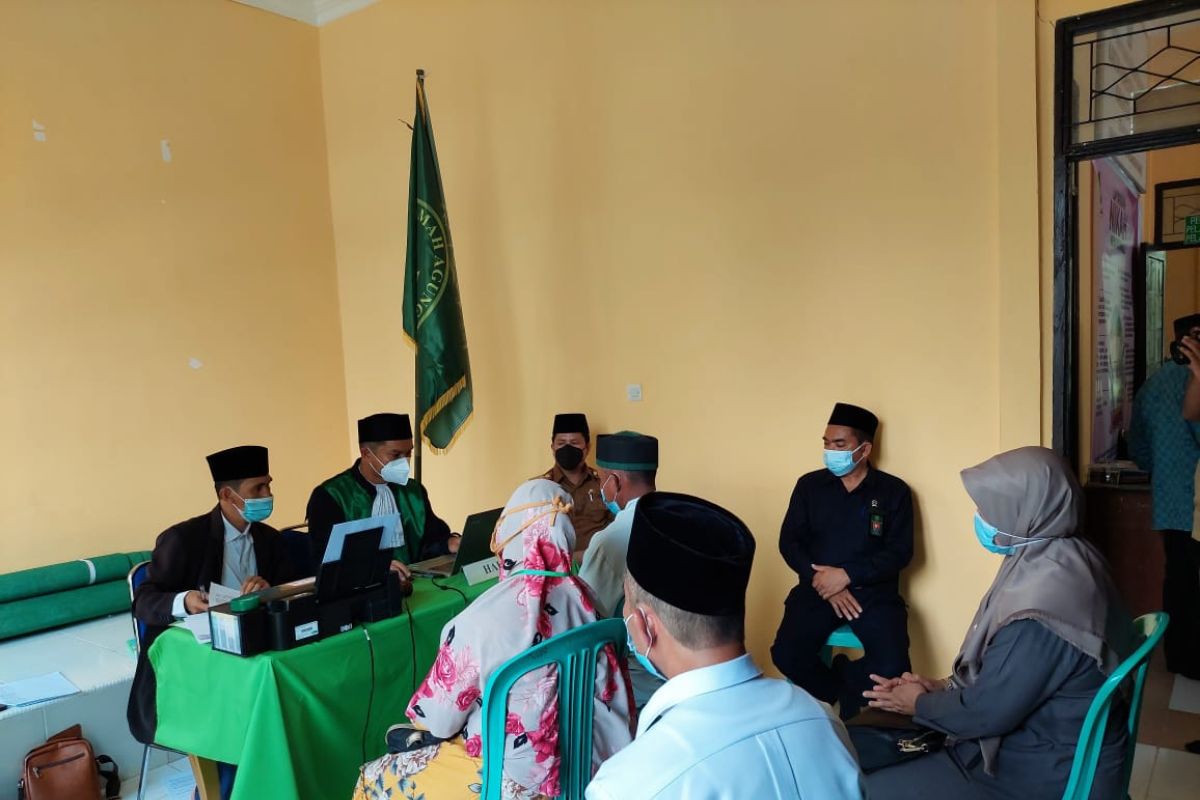 Bupati Satono minta masyarakat hindari nikah siri