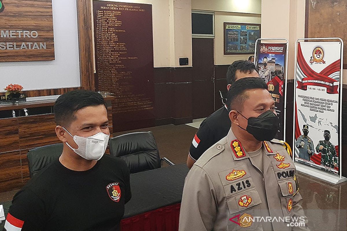 Polrestro Jaksel tangkap terduga pelaku yang bunuh wanita lansia