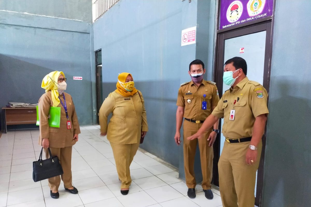 Pemkab Tangerang menambah tempat isolasi bagi pasien COVID-19 OTG