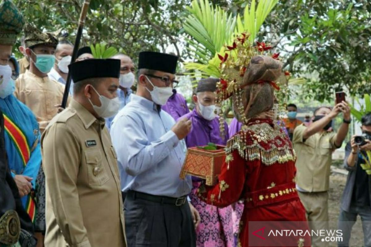 Dukung pelestarian budaya melayu, PLN listriki kawasan Masjid Kayu Tua Tunu Pangkalpinang