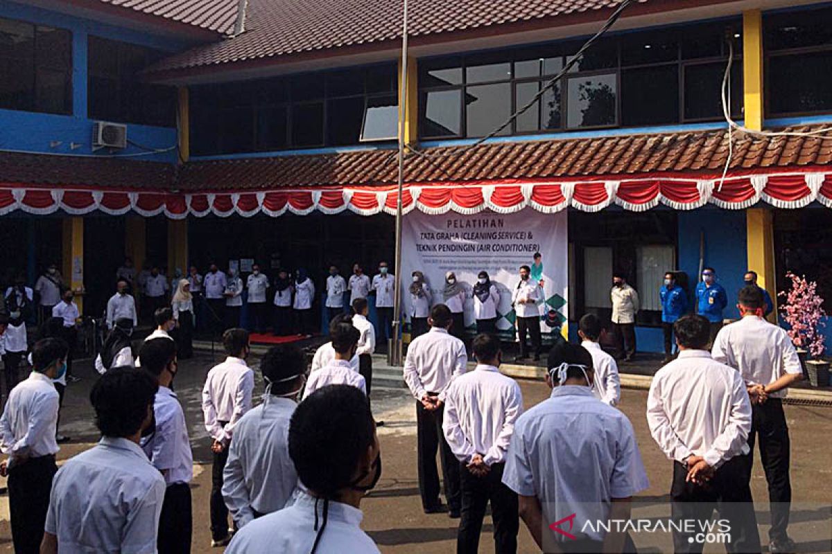 Pemkot Jakarta Barat selamatkan korban PHK melalui pelatihan kerja