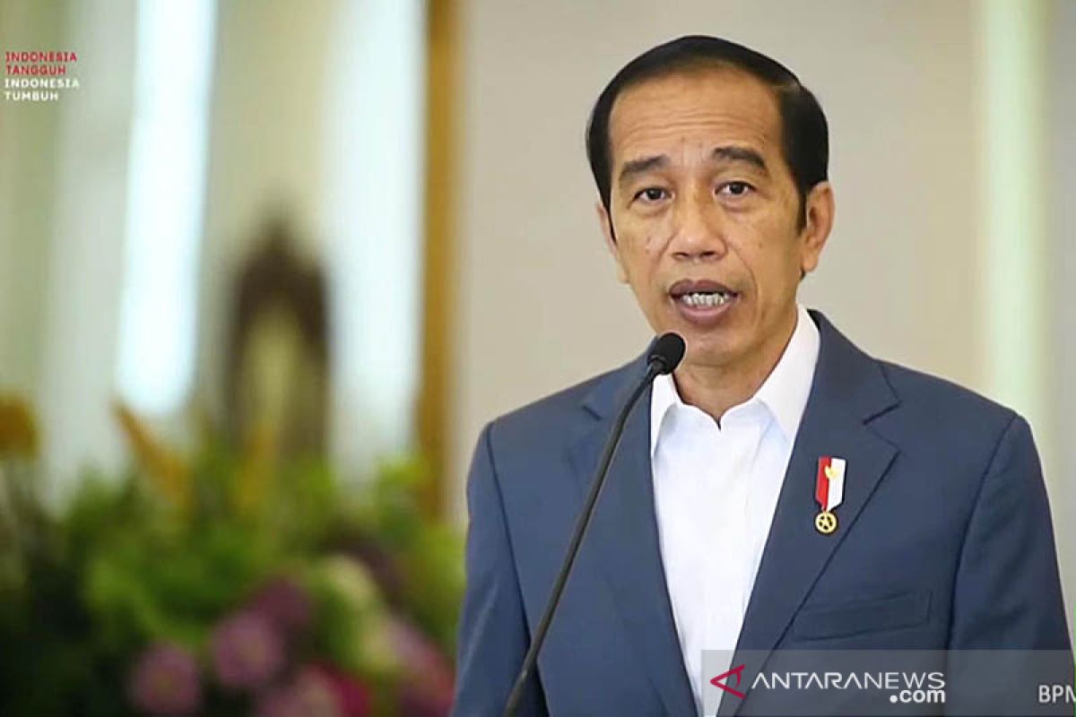 Jokowi: ASN bukan pejabat yang justru minta dilayani