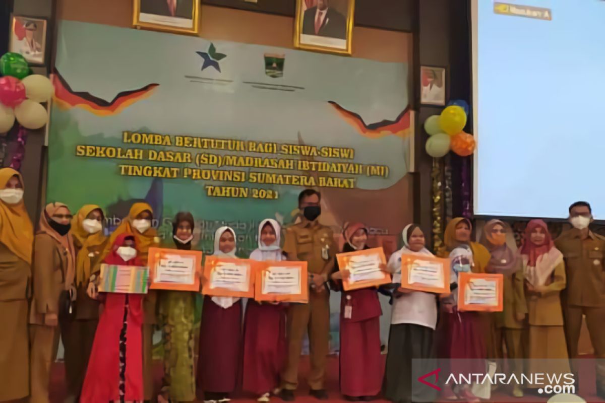 Syakira mewakili Sumbar lomba bertutur ke tingkat nasional