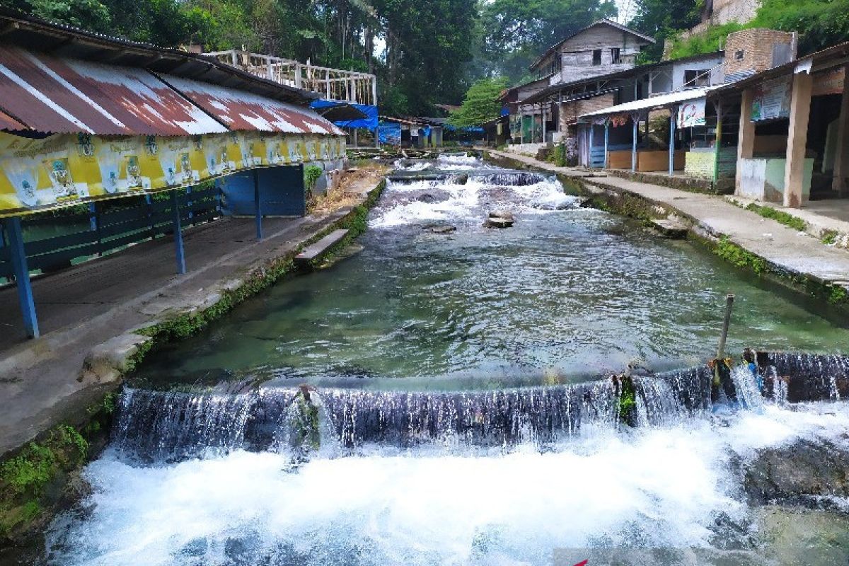 Objek wisata pemandian alam di Simalungun (coba) bertahan di masa pandemi