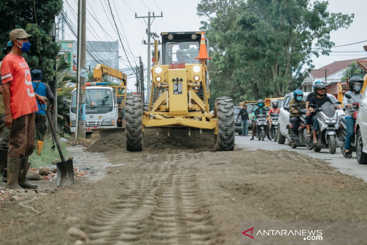 Pemkot Medan anggarkan Rp612 miliar  untuk perbaikan jalan