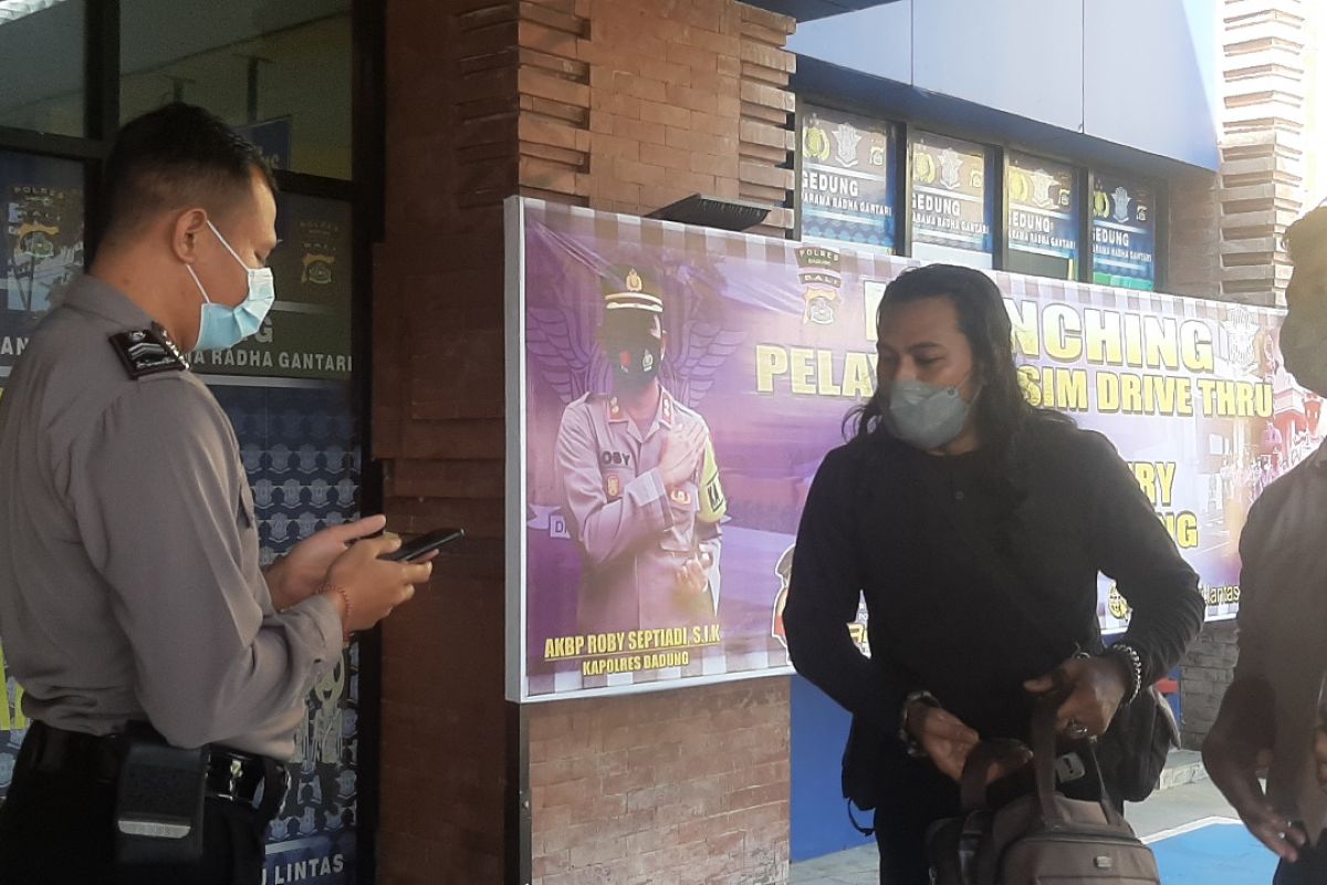 Polres Badung upayakan mediasi kasus warga diusir karena tolak divaksin