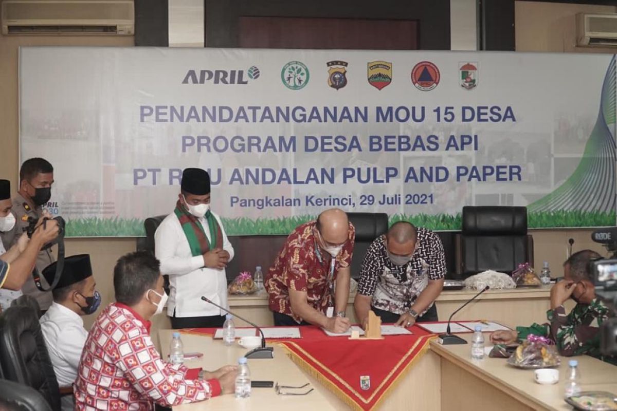 Program Desa Bebas Api RAPP berhasil turunkan Karhutla di Pelalawan