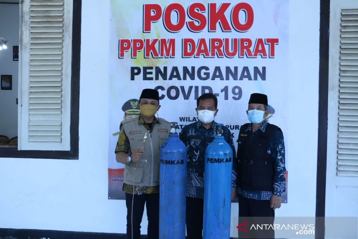 Posko COVID-19 Pulau Bawean dilengkapi tabung oksigen