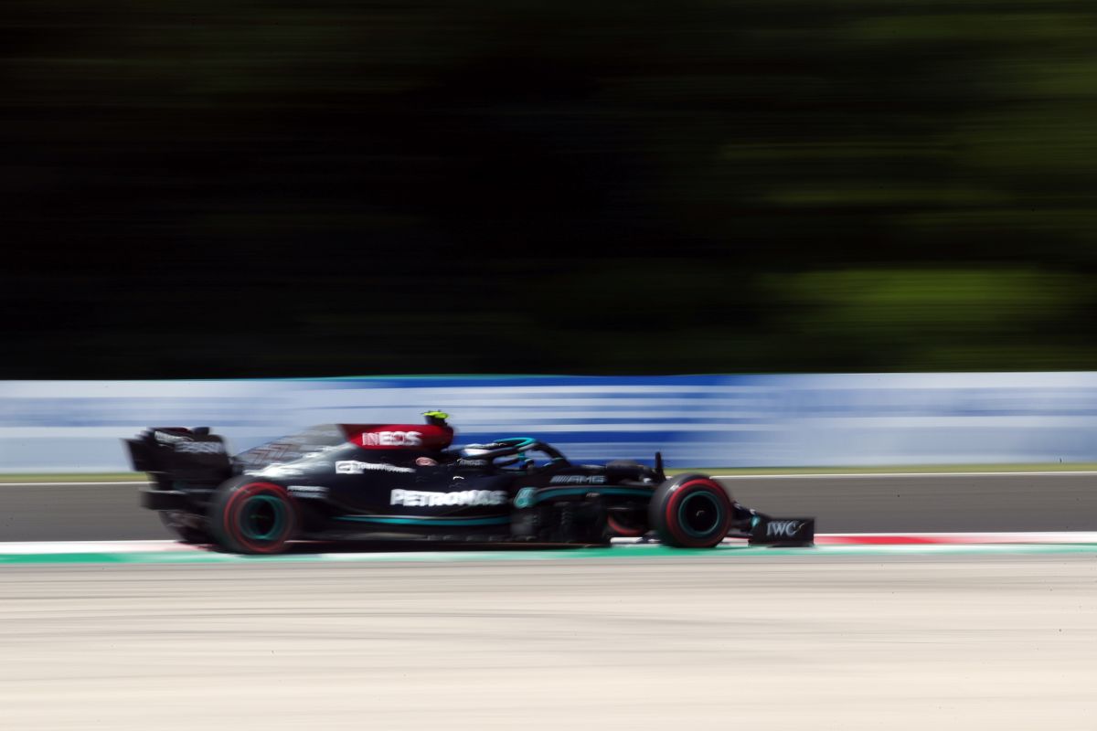 Bottas pimpin serangan Mercedes di FP2 GP Hungaria