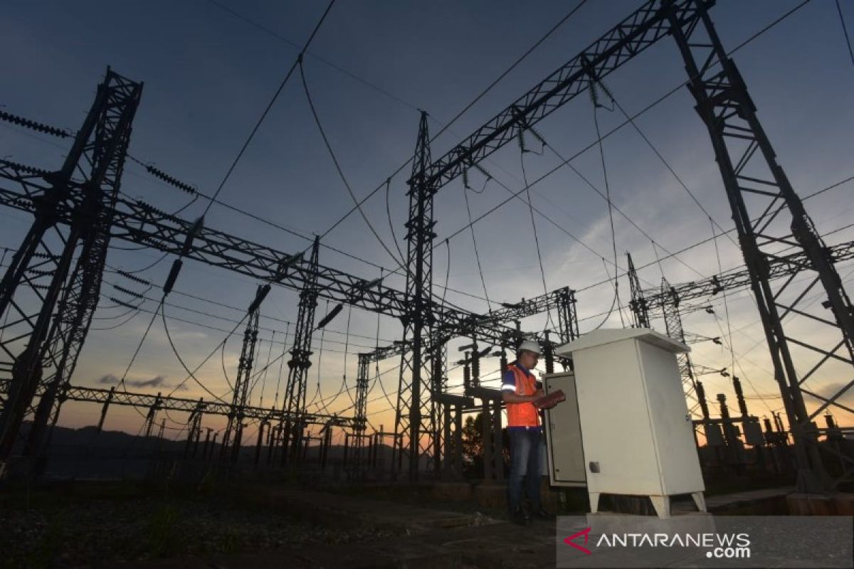 PLN Papua tingkatkan penjualan tenaga listrik sebesar 883,90 GWH