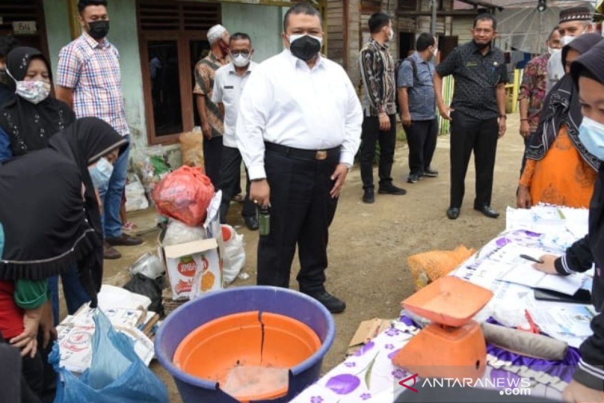 Bupati Tapsel: Bank sampah solusi ekonomi dan lingkungan jadi bersih