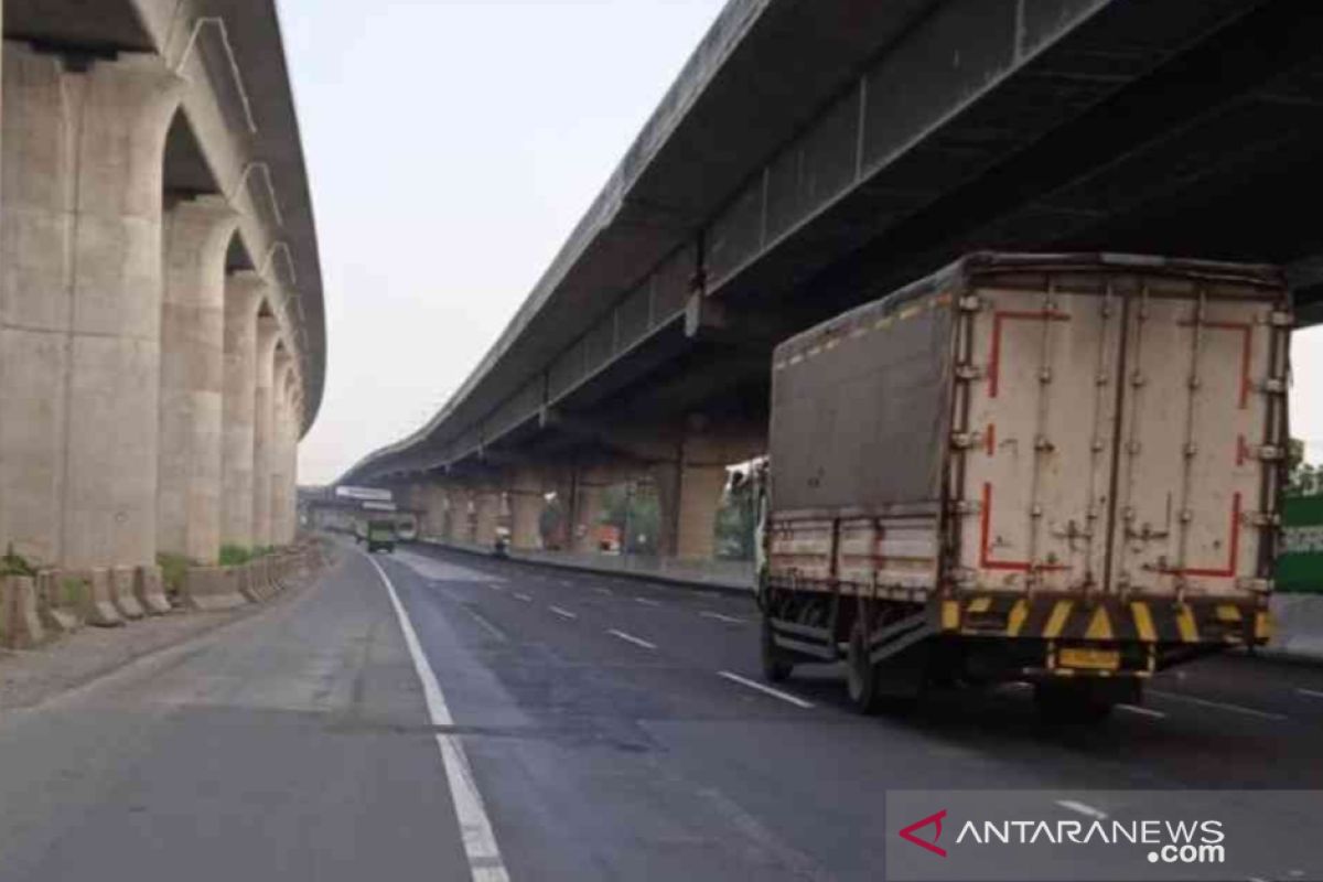 Jasa Marga kembali perbaiki dua titik Jalan Tol Jakarta-Cikampek