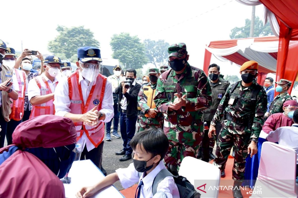 Kasau sebut TNI AU siap terus berkolaborasi penuhi target vaksinasi