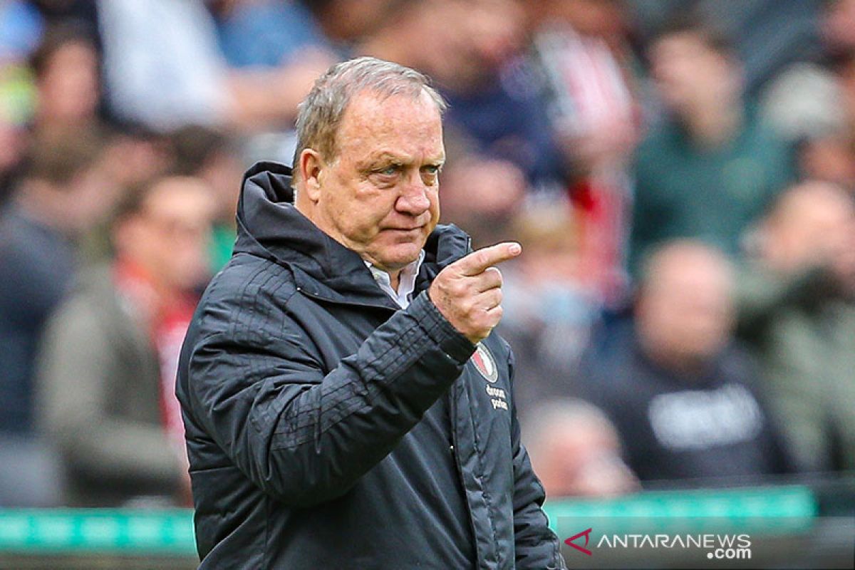 Dick Advocaat ditunjuk jadi pelatih baru Irak