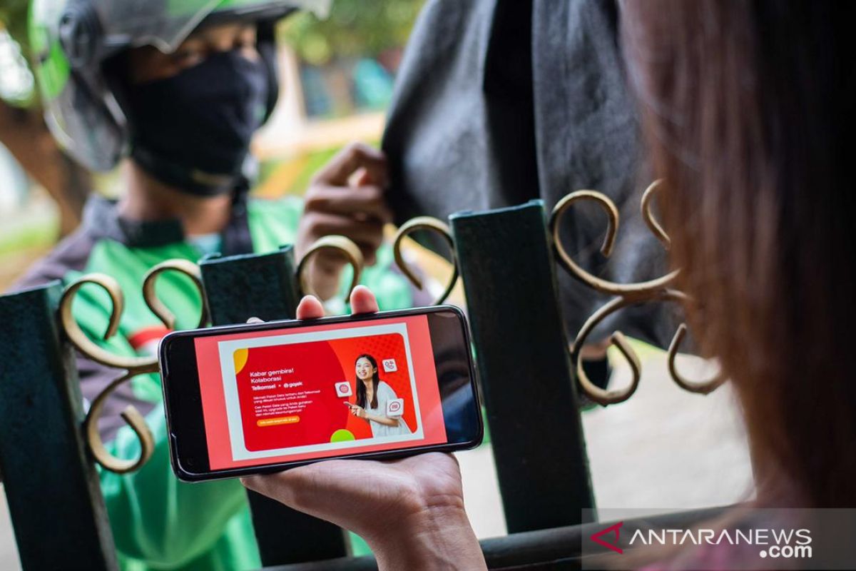 Sinergi Telkomsel dan Gojek Terus Perkuat Produktivitas Mitra UMKM Hadapi Pandemi