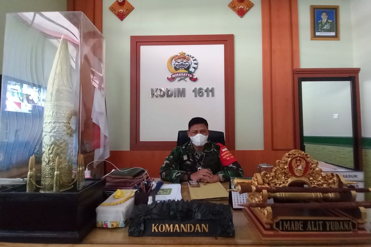 Kodim Badung-Bali distribusikan 2.150 paket sembako selama PPKM