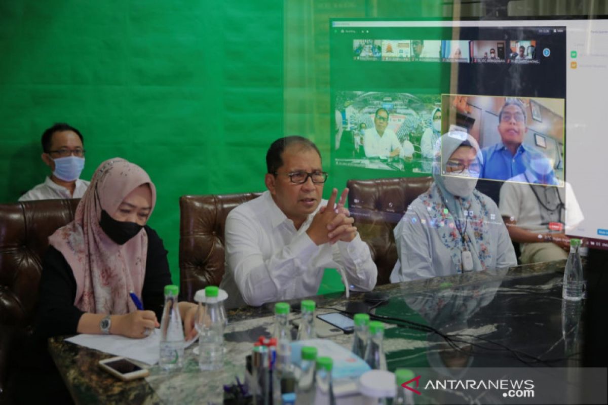Wali Kota Makassar minta seluruh camat verifikasi ulang data penerima bansos