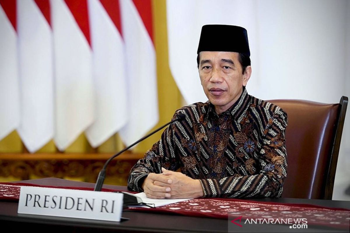 Presiden Jokowi memutuskan PPKM level 4 dilanjutkan sampai 9 Agustus