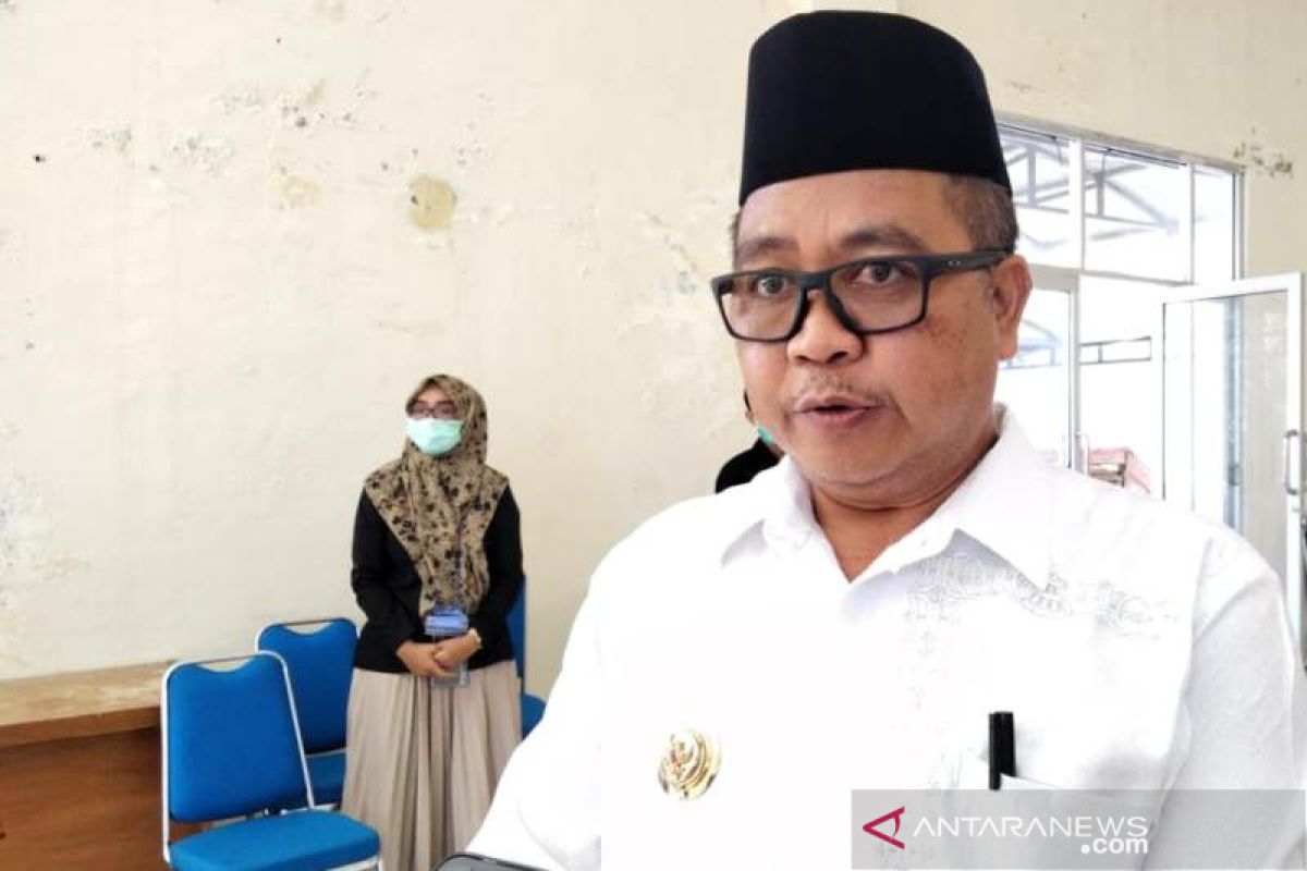 Mahasiswi lumpuh setelah divaksin, begini perintah tegas Bupati Aceh Barat