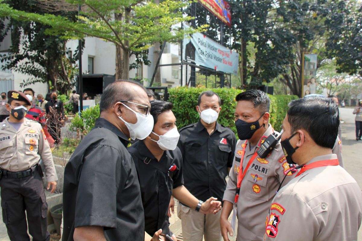 Jakarta Garden City bersama Alumni Akpol 91 bagikan sembako