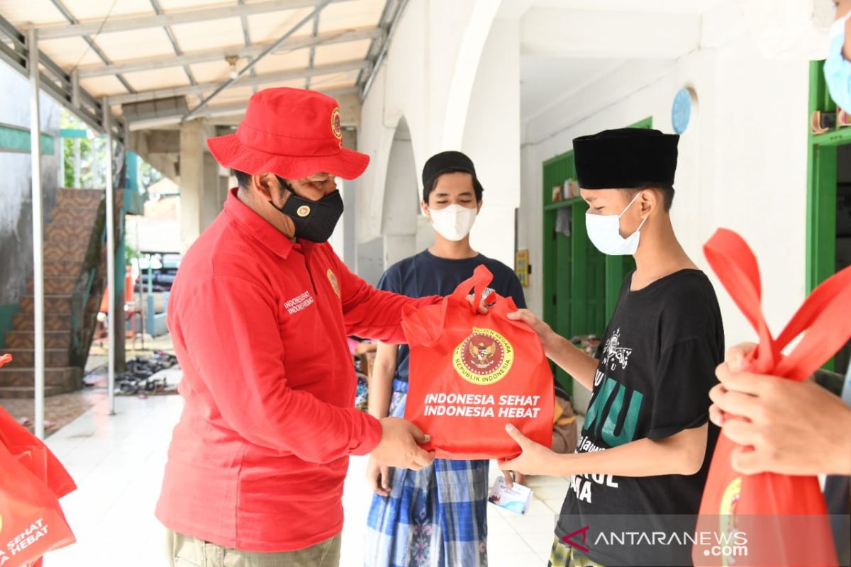 BIN menggelar vaksinasi massal di Ponpes Roudlotussalam, Tangerang