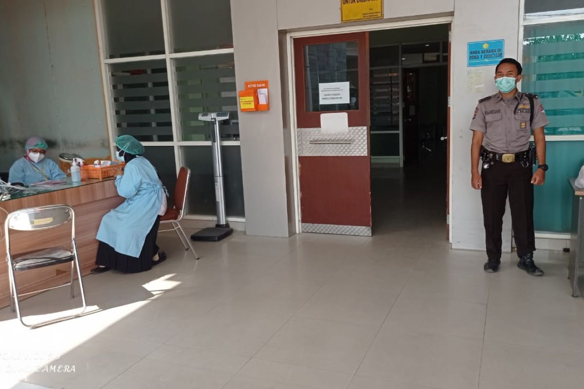 RSUD Mataram mengurangi pelayanan PCR untuk pelaku perjalanan