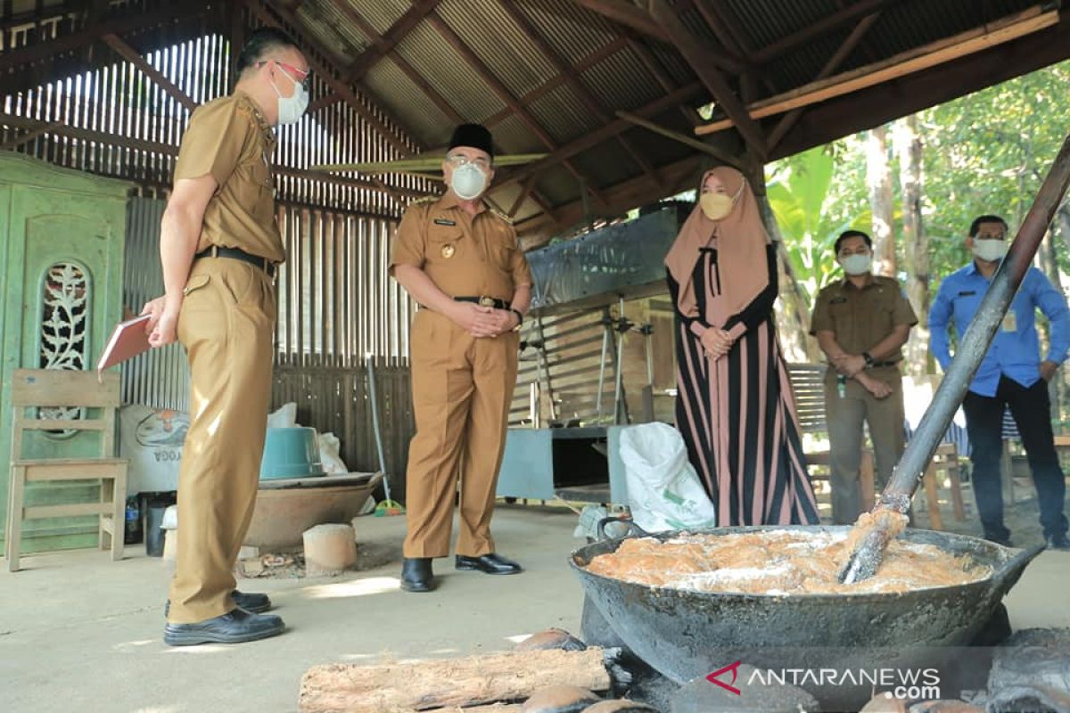 Bupati HSS: Posisi pemerintah dampingi UMKM dari sebelum pandemi hingga kini