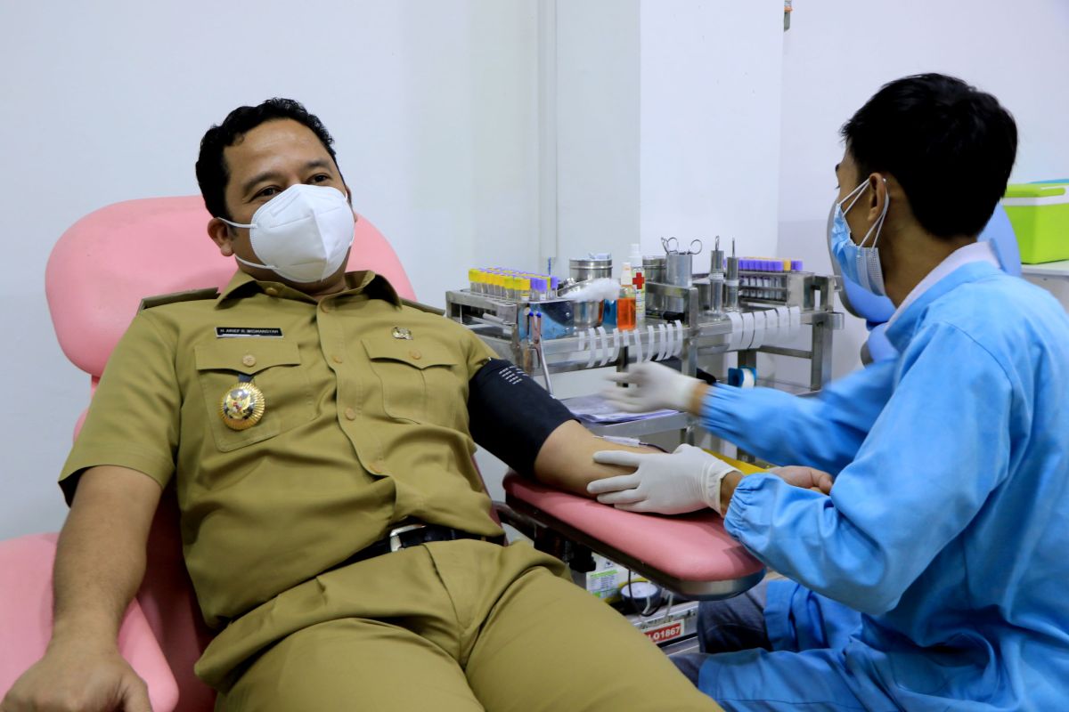 Wali Kota Tangerang ajak penyitas COVID-19 donor plasma darah