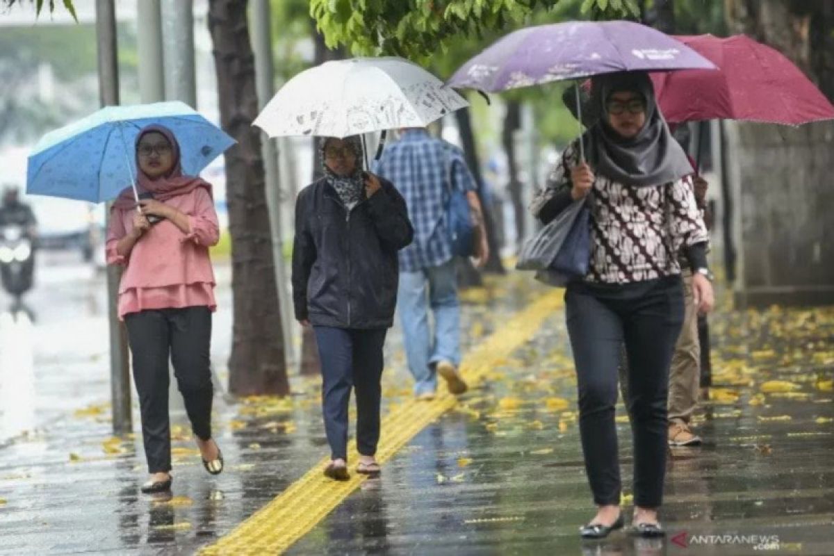 BMKG sebut peningkatan curah hujan di DIY akibat gangguan cuaca