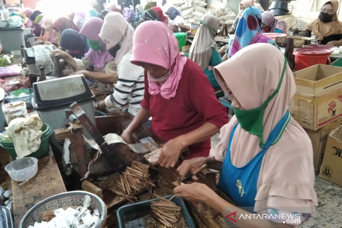 Disnaker Kudus catat baru satu perusahaan rumahkan karyawannya