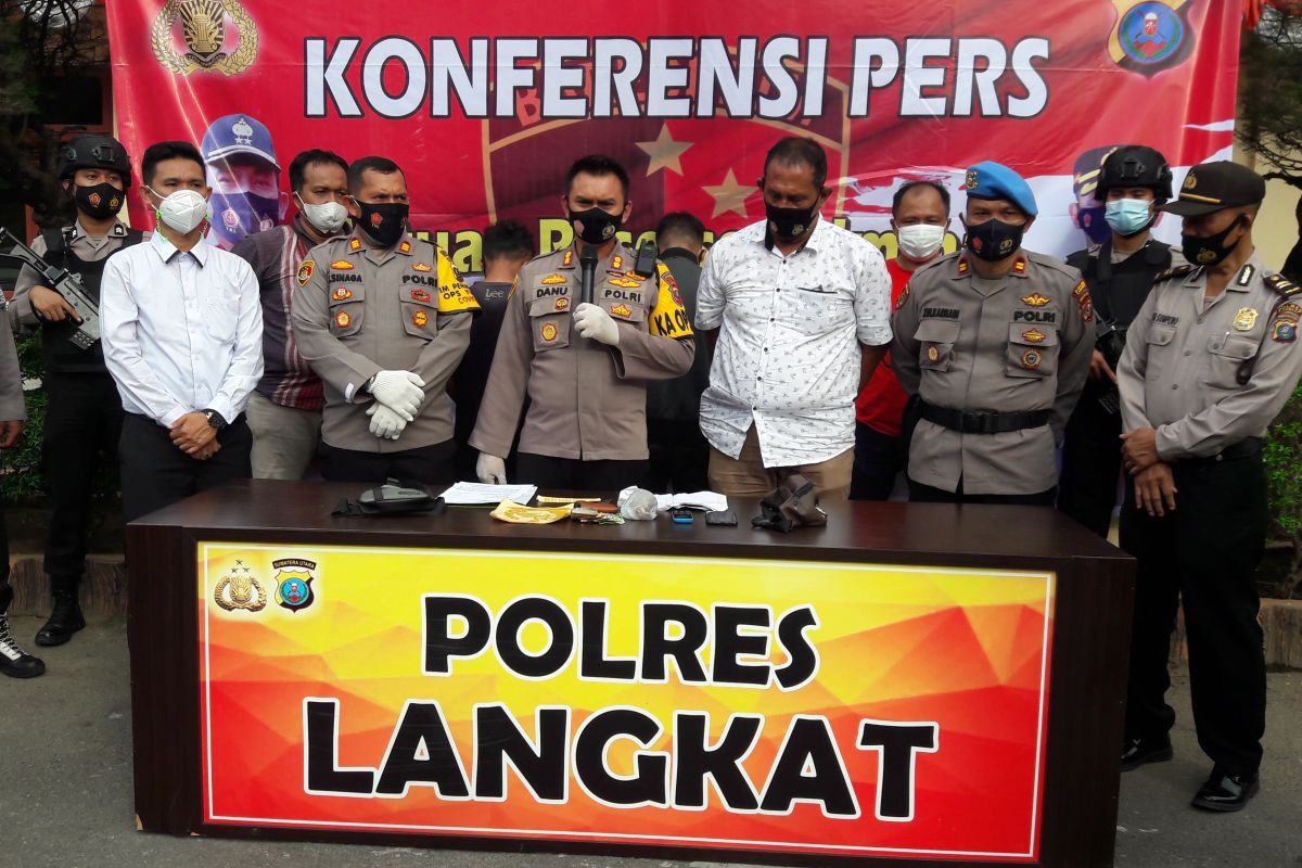 Polres Langkat tangkap dua penghadang truk yang viral