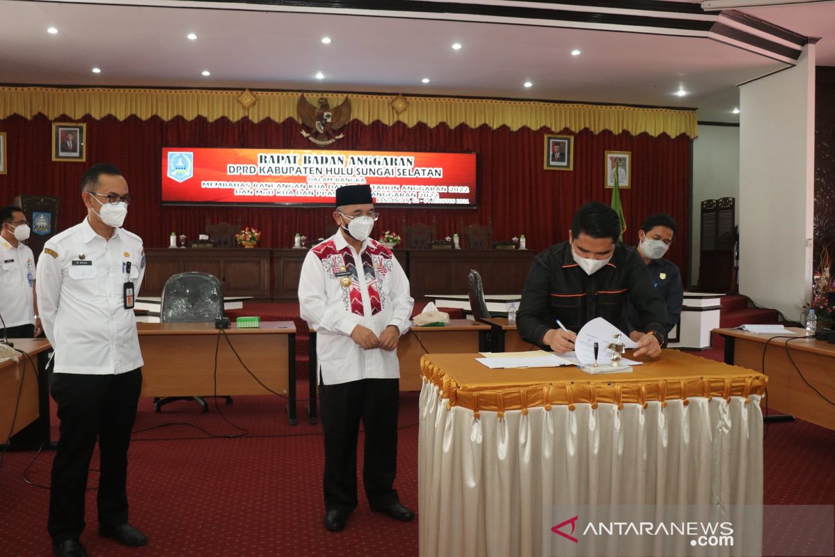 Nota kesepahaman KUA dan PPAS 2022 Kabupaten HSS disepakati