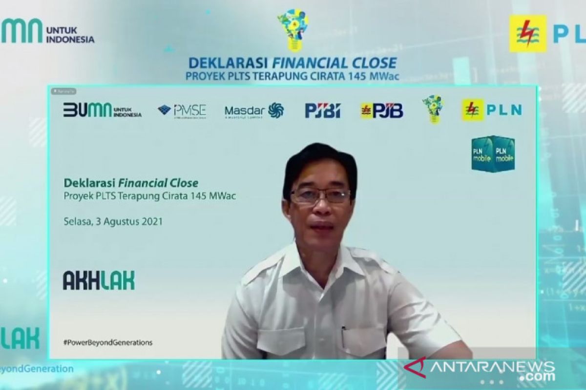 Raih pendanaan tiga Bank Internasional, konstruksi PLTS terapung terbesar di Asia Tenggara dimulai