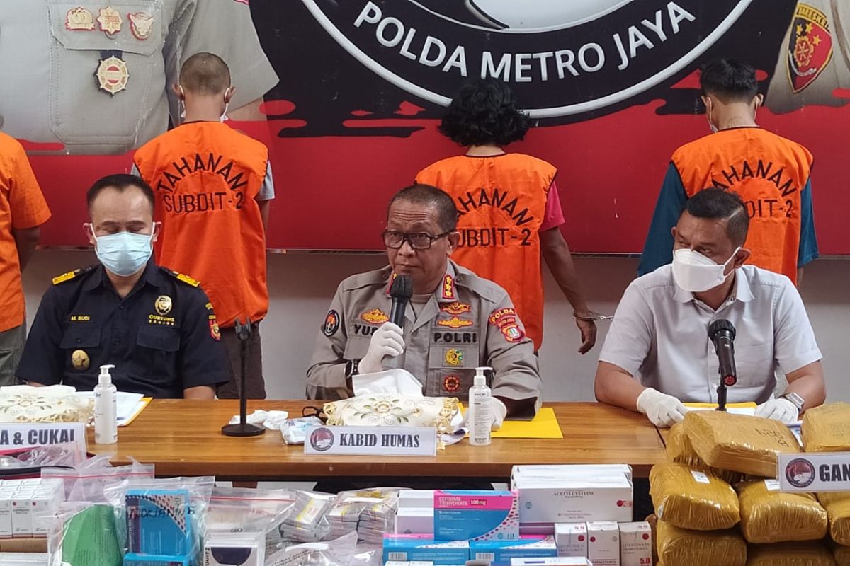 Polda Metro gagalkan kiriman paket berisi satu kilogram sabu dari Nigeria