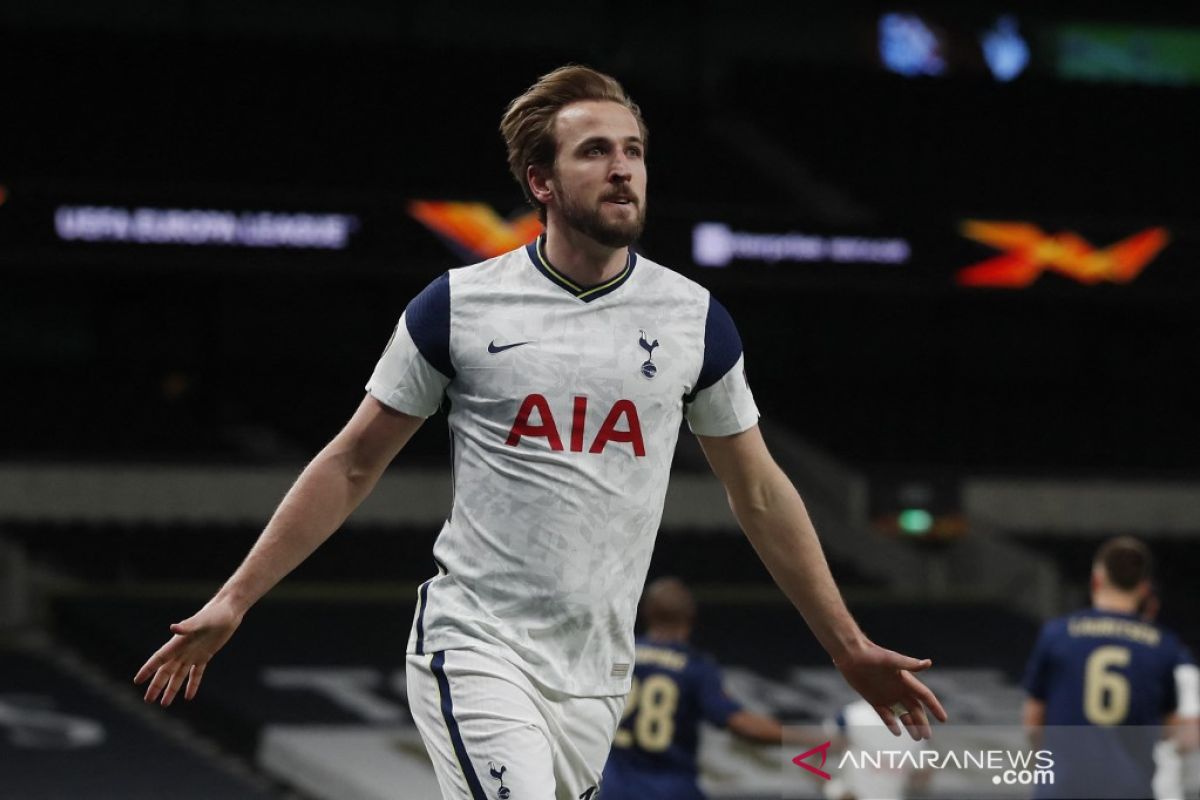 Tottenham Hotspur menang 3-1 atas Nottingham Forest