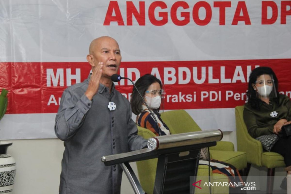 DPR minta Pemerintah capai target penurunan COVID-19