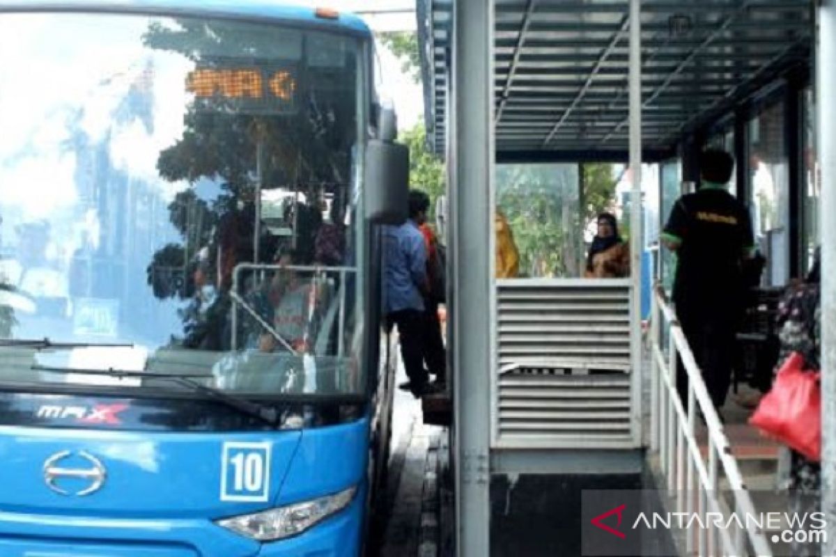 Di Hari Perhubungan, Pekanbaru luncurkan 13 bus pengumpan