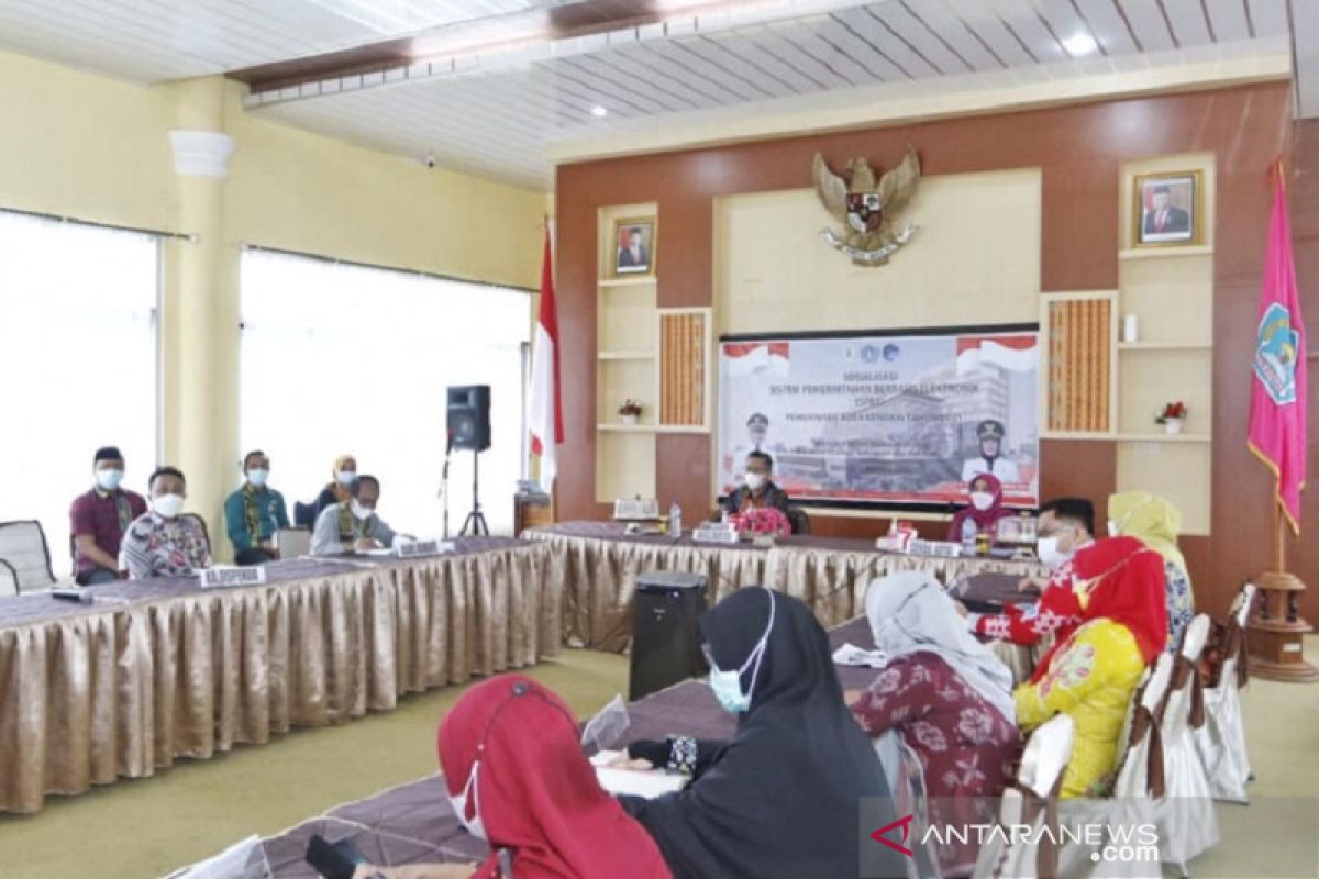 Pemkot Kendari berkomitmen ciptakan layanan berbasis teknologi