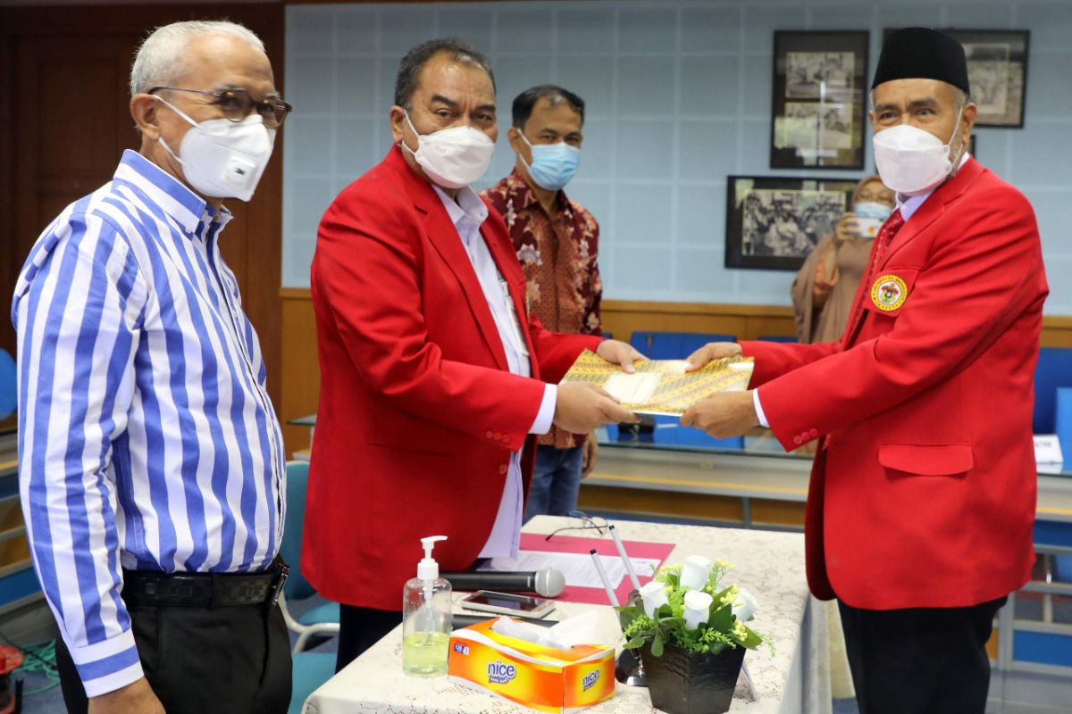 Dekan FISIP pendaftar pertama calon Rektor Unhas periode 2022-2026