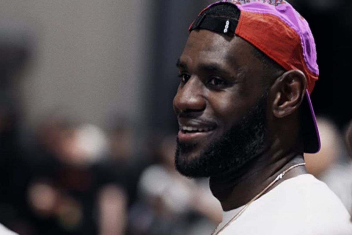 LeBron James akan bintangi film Netflix "Rez Ball"