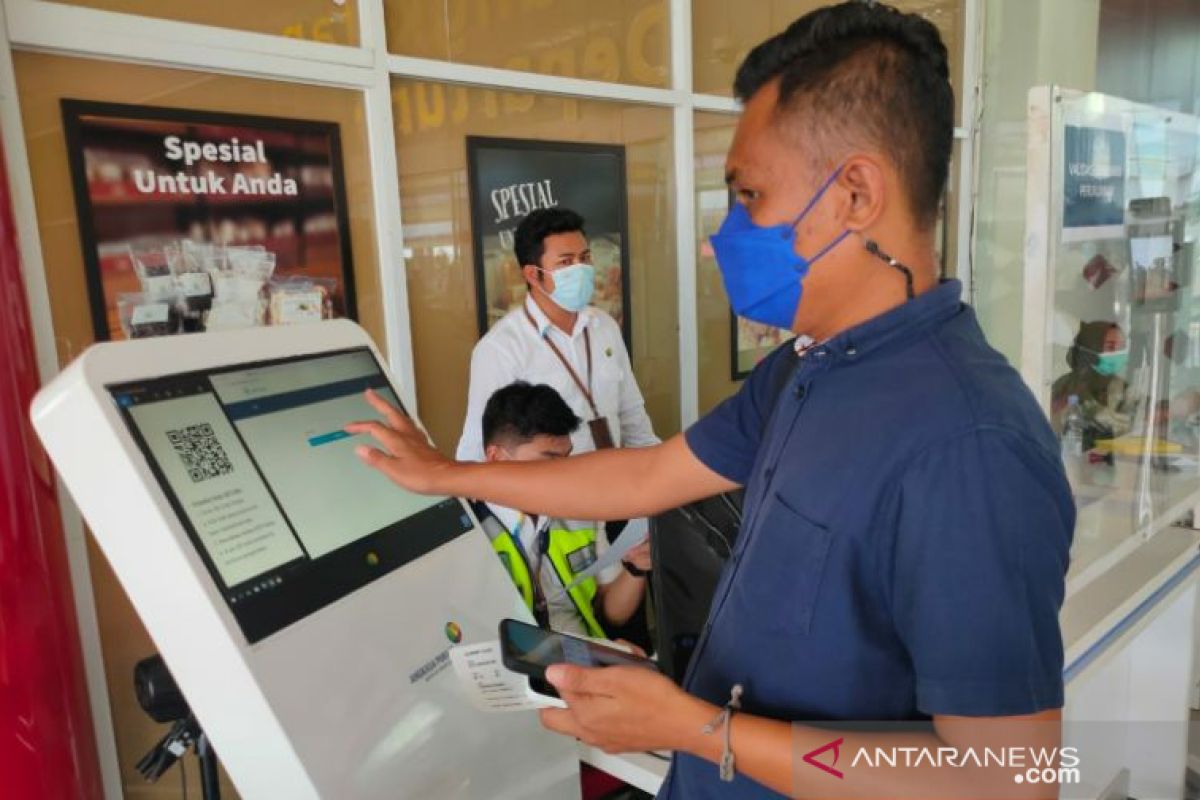 Bandara Depati Amir wajibkan penumpang download Aplikasi PeduliLindungi