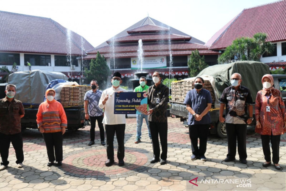 Kemendag bantu tiga ton telur untuk nakes dan pasien COVID-19 di Kabupaten Bogor