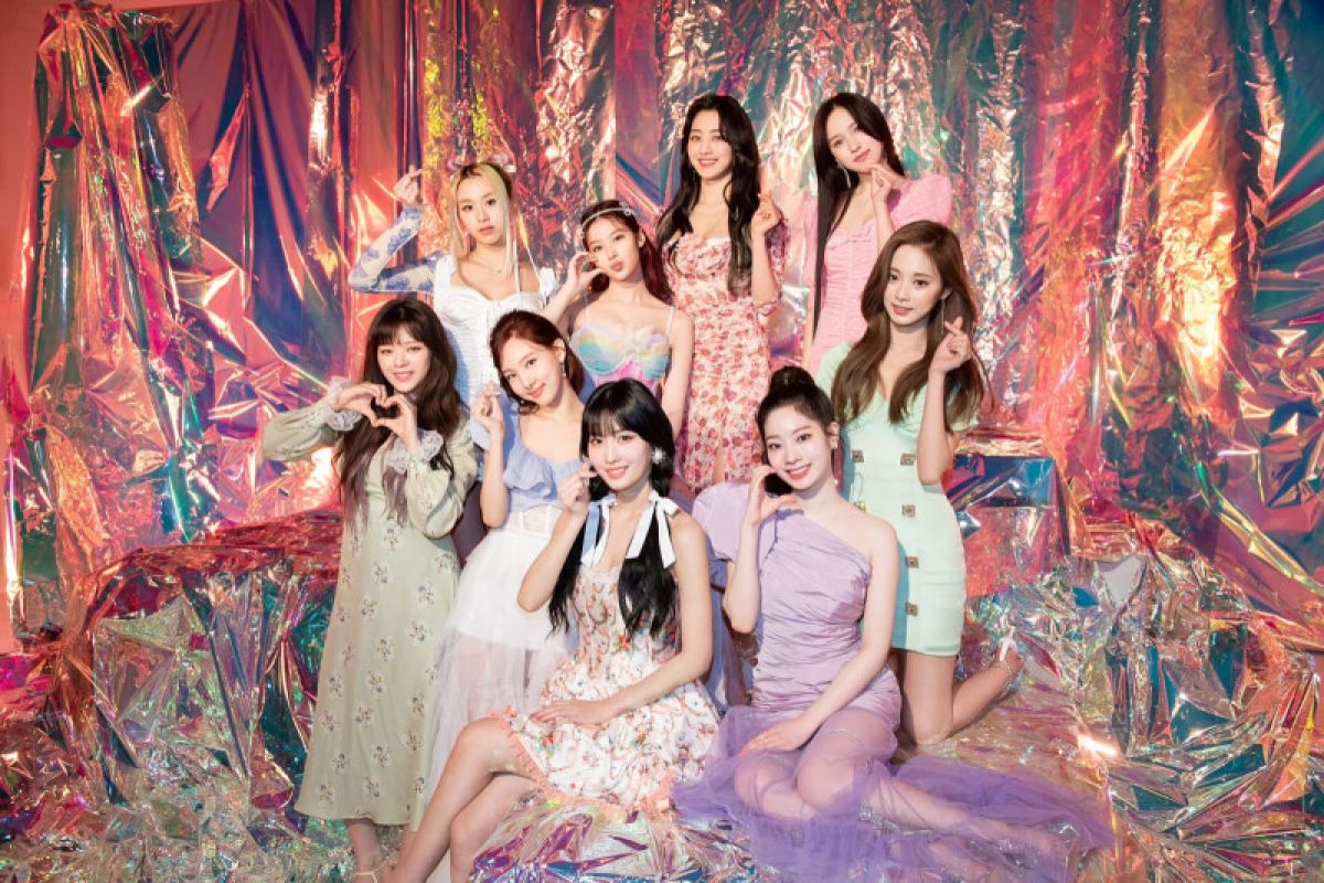 TWICE ungkap bocoran single berbahasa Inggrisnya "The Feels"