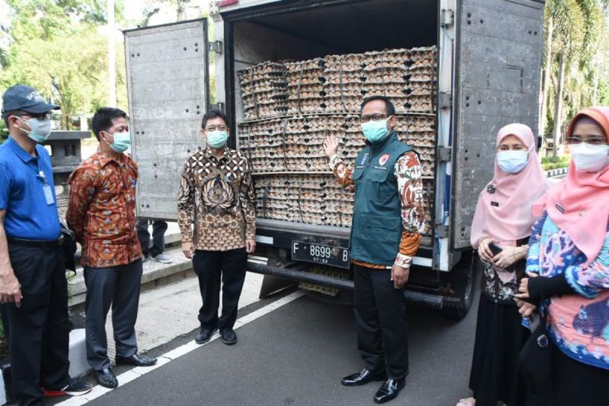 Depok terima bantuan tiga ton telur dari Kemendag untuk tenaga kesehatan