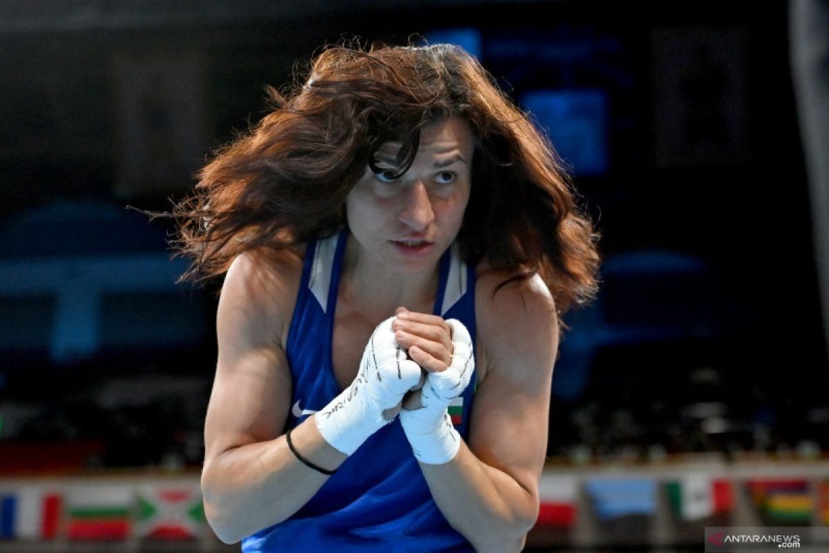 Ini petinju putri Bulgaria pertama yang berhasil juarai Olimpiade